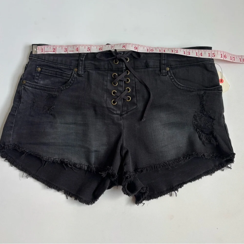 Billabong Lite Hearted Distressed Cut Off Lace Up Denim Jean Shorts Faded Black